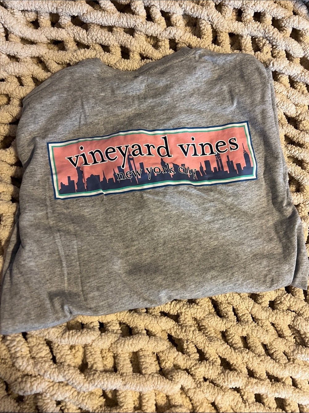 Vineyard vines NYC long sleeve